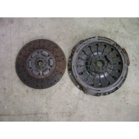 Kit frizione per Iveco Eurocargo 80E18 85E18 100E18 120E18 120E23 Kit frizione per Iveco Eurocargo 80E18 85E18 100E18 120E18 120E23
